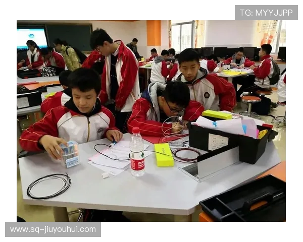 围绕梧州足球训练体系打造青少年技能提升综合实践课程规划方案研究